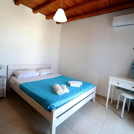 מלון דירות Mykonos Pro-care 3*