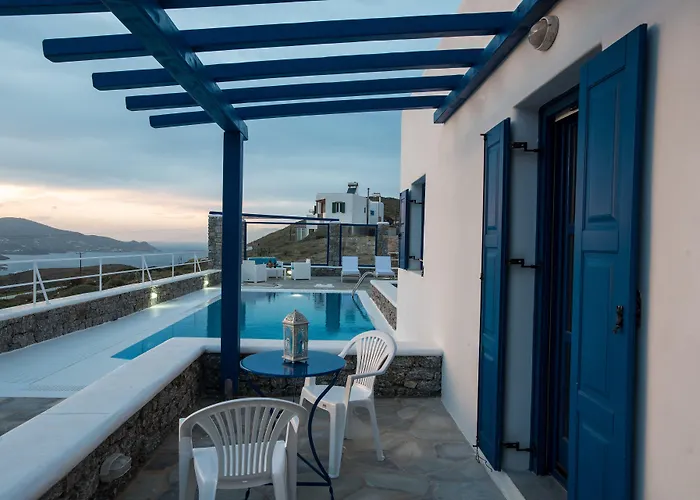 Mykonos Pro-care Suites Apartahotel 3*