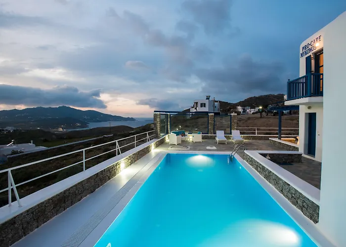 Mykonos Welcome Suites Aparthotel 3*